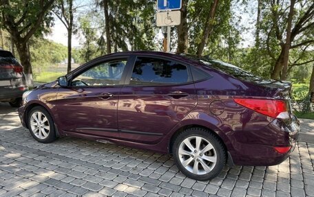 Hyundai Solaris II рестайлинг, 2012 год, 850 000 рублей, 9 фотография