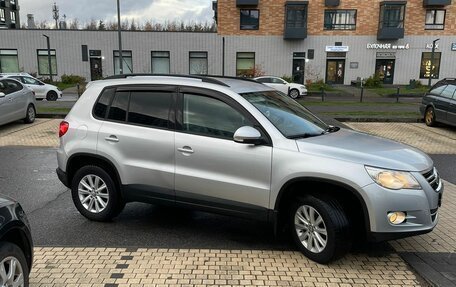 Volkswagen Tiguan I, 2010 год, 880 000 рублей, 4 фотография