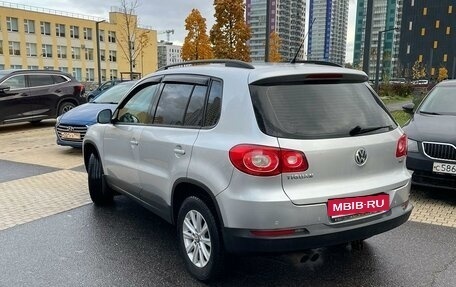 Volkswagen Tiguan I, 2010 год, 880 000 рублей, 5 фотография