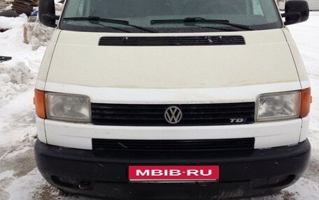 Volkswagen Transporter T4, 2002 год, 650 000 рублей, 2 фотография