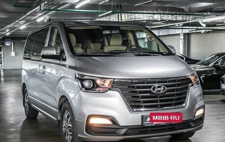 Hyundai H-1 II рестайлинг, 2020 год, 3 849 000 рублей, 3 фотография