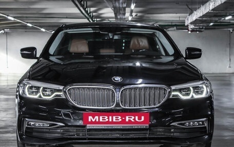 BMW 5 серия, 2018 год, 3 799 000 рублей, 2 фотография