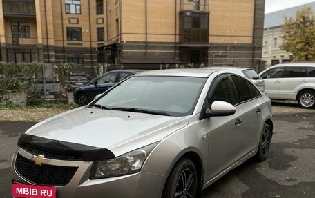 Chevrolet Cruze II, 2011 год, 740 000 рублей, 2 фотография