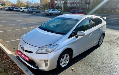 Toyota Prius, 2013 год, 1 350 000 рублей, 6 фотография