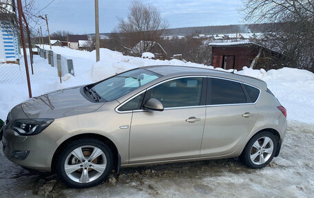 Opel Astra J, 2011 год, 870 000 рублей, 6 фотография