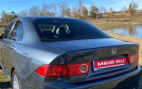 Honda Accord VII рестайлинг, 2004 год, 800 000 рублей, 2 фотография