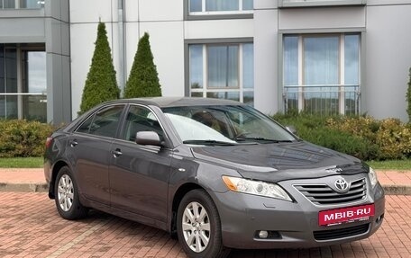 Toyota Camry, 2006 год, 990 000 рублей, 3 фотография