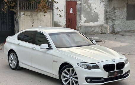 BMW 5 серия, 2011 год, 1 577 000 рублей, 3 фотография