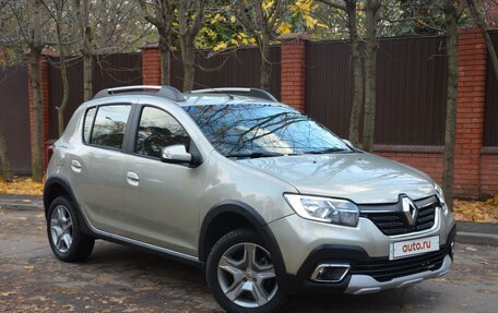 Renault Sandero II рестайлинг, 2021 год, 1 700 000 рублей, 5 фотография