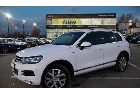 Volkswagen Touareg III, 2014 год, 2 560 000 рублей, 1 фотография