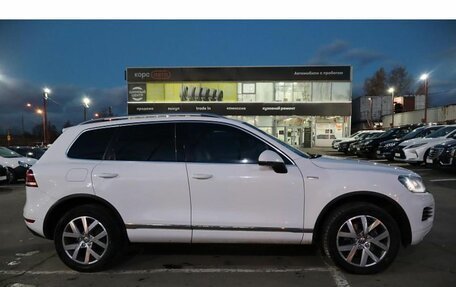 Volkswagen Touareg III, 2014 год, 2 560 000 рублей, 4 фотография