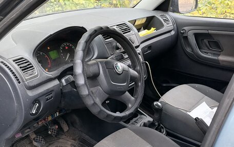 Skoda Fabia II, 2009 год, 400 000 рублей, 6 фотография