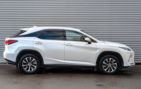 Lexus RX IV рестайлинг, 2020 год, 5 650 000 рублей, 4 фотография