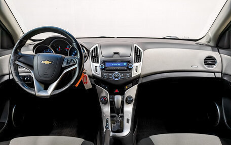 Chevrolet Cruze II, 2014 год, 1 025 000 рублей, 14 фотография