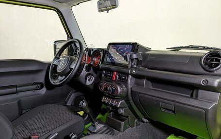 Suzuki Jimny, 2020 год, 2 850 000 рублей, 11 фотография