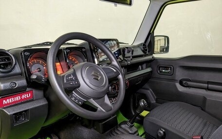 Suzuki Jimny, 2020 год, 2 850 000 рублей, 16 фотография