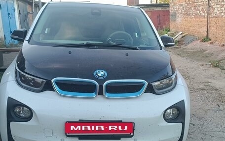 BMW i3 I01 рестайлинг, 2015 год, 1 650 000 рублей, 3 фотография