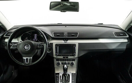 Volkswagen Passat B7, 2012 год, 1 329 000 рублей, 13 фотография