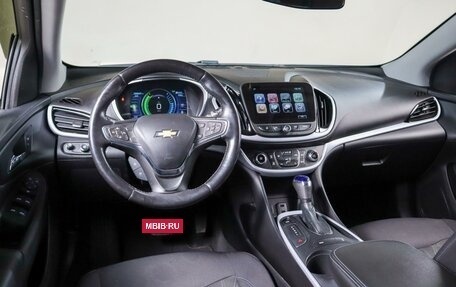 Chevrolet Volt II, 2016 год, 1 679 000 рублей, 6 фотография