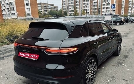 Porsche Cayenne III, 2018 год, 9 690 000 рублей, 5 фотография