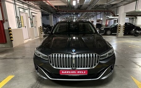 BMW 7 серия, 2019 год, 6 900 000 рублей, 1 фотография