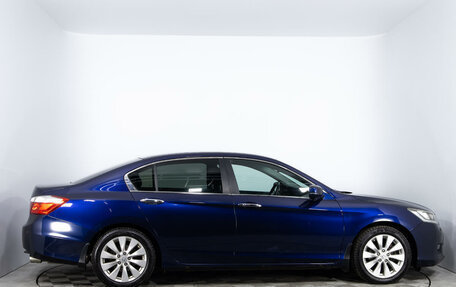 Honda Accord IX рестайлинг, 2013 год, 1 587 000 рублей, 5 фотография