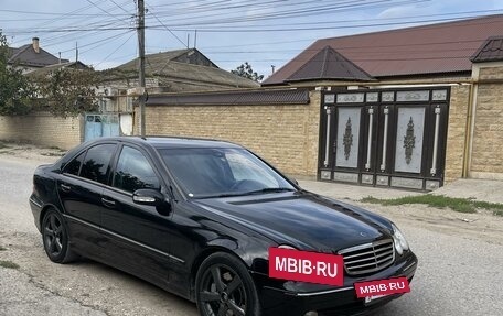 Mercedes-Benz C-Класс, 2003 год, 719 000 рублей, 2 фотография