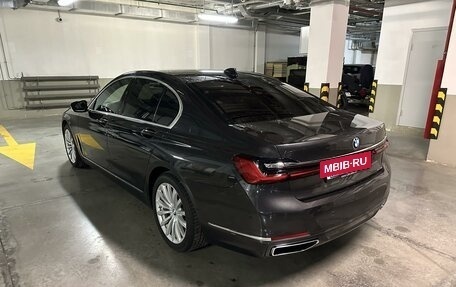 BMW 7 серия, 2019 год, 6 900 000 рублей, 4 фотография