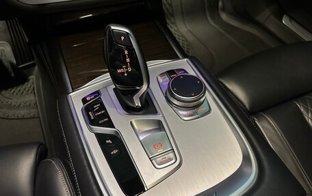 BMW 7 серия, 2019 год, 6 900 000 рублей, 33 фотография