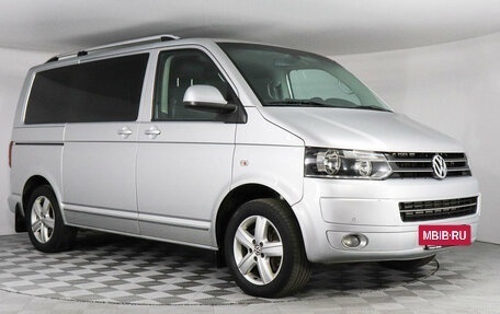 Volkswagen Multivan T5, 2010 год, 2 200 000 рублей, 3 фотография