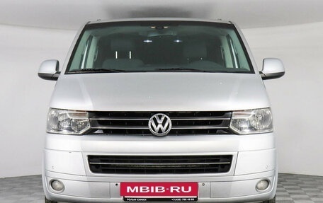 Volkswagen Multivan T5, 2010 год, 2 200 000 рублей, 2 фотография