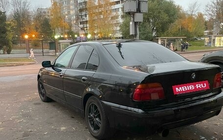 BMW 5 серия, 1999 год, 700 000 рублей, 3 фотография