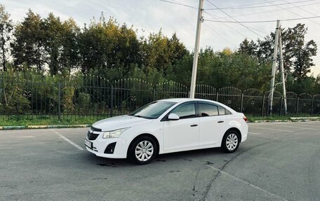 Chevrolet Cruze II, 2013 год, 775 000 рублей, 4 фотография