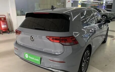 Volkswagen Golf VIII, 2021 год, 1 830 000 рублей, 3 фотография