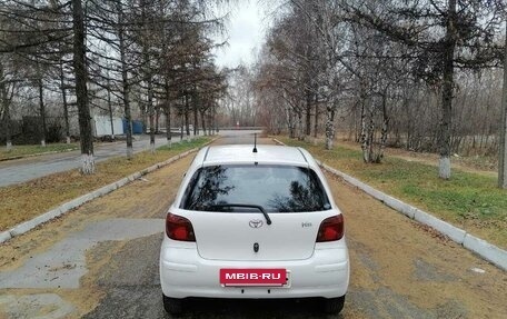 Toyota Vitz, 2003 год, 645 000 рублей, 11 фотография