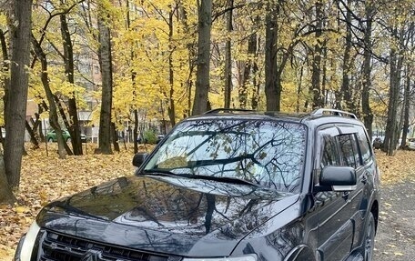 Mitsubishi Pajero IV, 2014 год, 2 700 000 рублей, 2 фотография