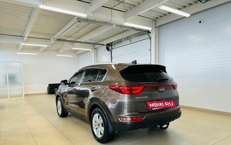 KIA Sportage IV рестайлинг, 2017 год, 2 299 000 рублей, 4 фотография