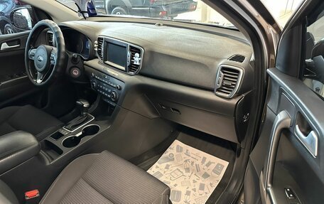 KIA Sportage IV рестайлинг, 2017 год, 2 299 000 рублей, 12 фотография