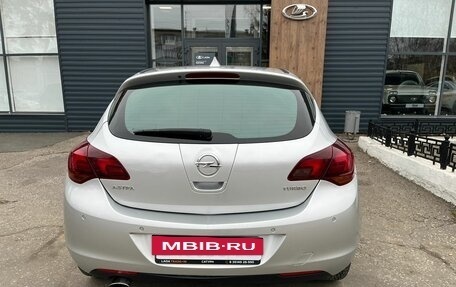 Opel Astra J, 2011 год, 720 000 рублей, 4 фотография