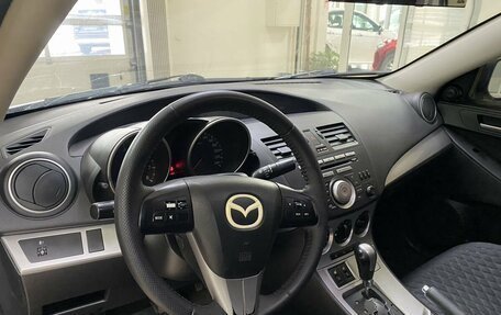 Mazda 3, 2011 год, 909 999 рублей, 12 фотография