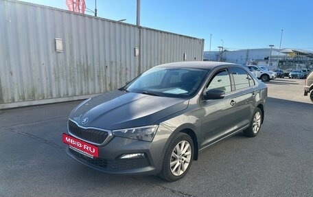 Skoda Rapid II, 2020 год, 1 800 000 рублей, 2 фотография