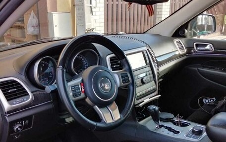 Jeep Grand Cherokee, 2012 год, 2 250 000 рублей, 4 фотография