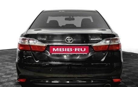 Toyota Camry, 2015 год, 2 200 000 рублей, 7 фотография