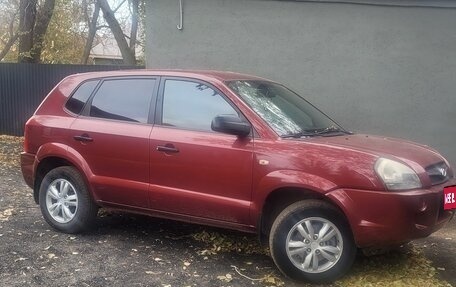 Hyundai Tucson III, 2008 год, 780 000 рублей, 1 фотография