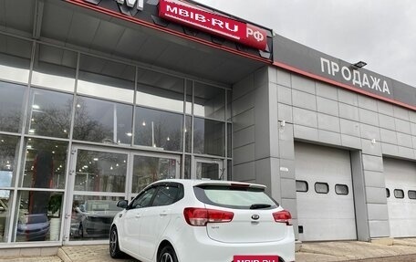 KIA Rio III рестайлинг, 2015 год, 1 157 000 рублей, 18 фотография