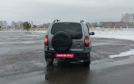 Chevrolet Niva I рестайлинг, 2010 год, 566 666 рублей, 4 фотография