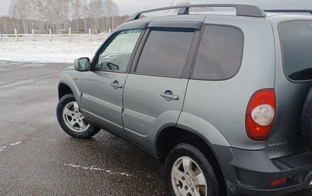 Chevrolet Niva I рестайлинг, 2010 год, 566 666 рублей, 8 фотография