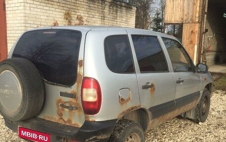 Chevrolet Niva I рестайлинг, 2004 год, 200 000 рублей, 4 фотография