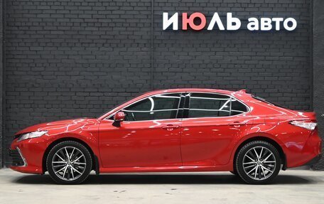 Toyota Camry, 2021 год, 3 290 000 рублей, 8 фотография