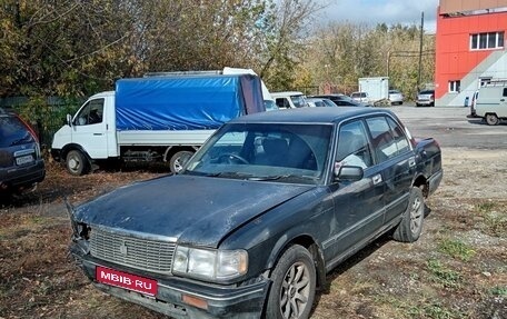 Toyota Crown, 1992 год, 200 000 рублей, 1 фотография